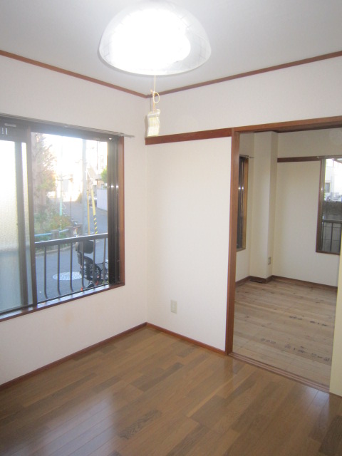 Living and room