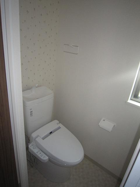 Toilet. Building 2 (November 2013) Shooting