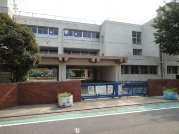 Primary school. Warabi Minami Elementary School