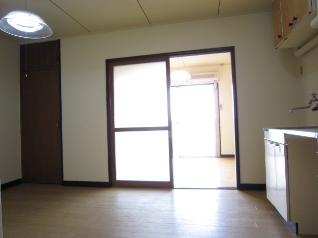 Living and room