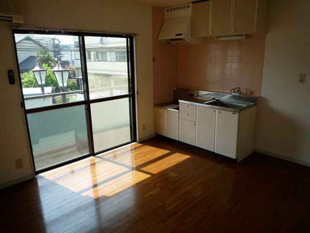 Living and room
