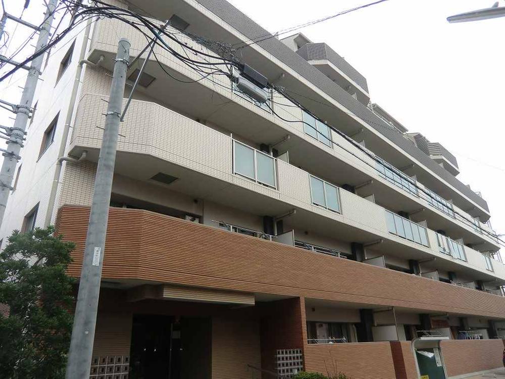 Local appearance photo