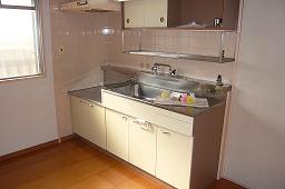 Kitchen. Separate kitchen photo  ☆ Also firmly secured cutting board space ・  ・  ・  ☆