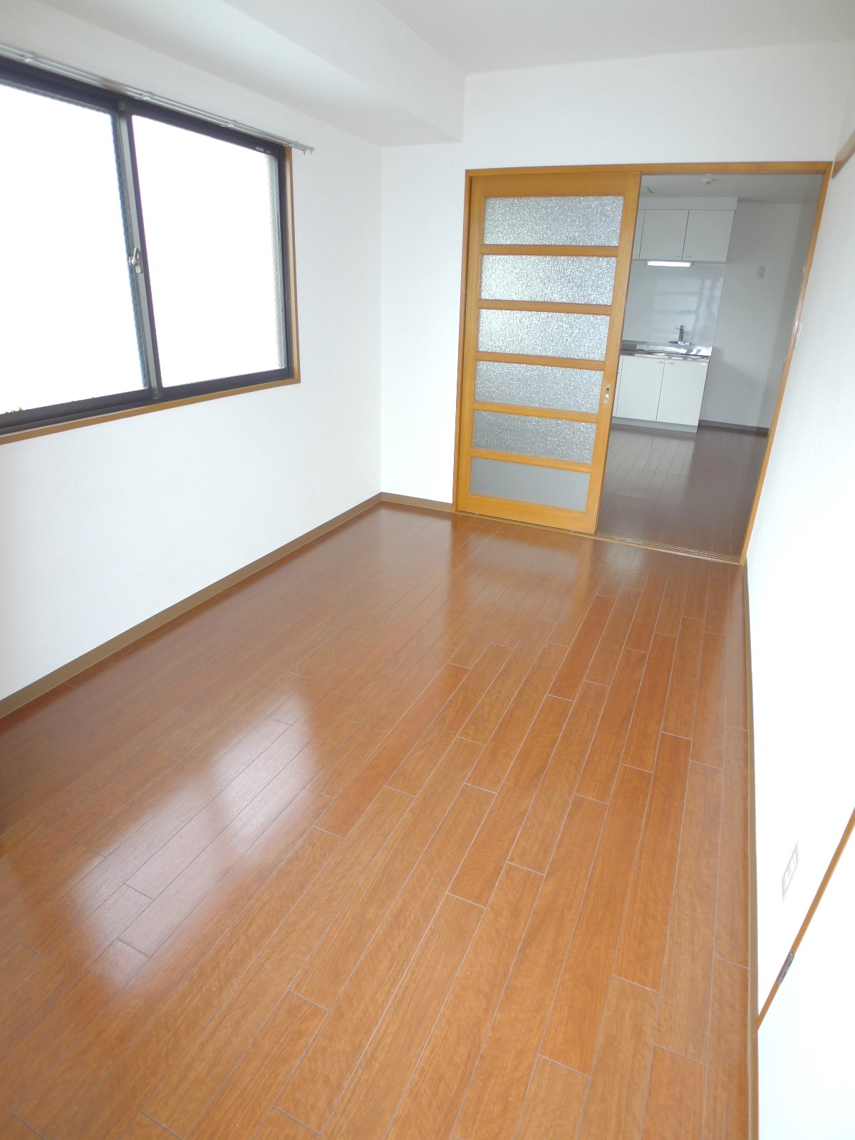 Living and room. Flooring