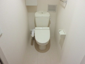 Toilet. Toilet (complete image)