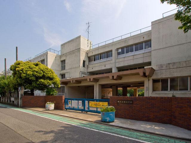 Primary school. Warabi Minami to elementary school 452m