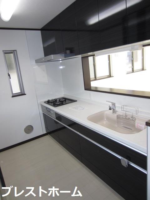 Same specifications photo (kitchen). Example of construction