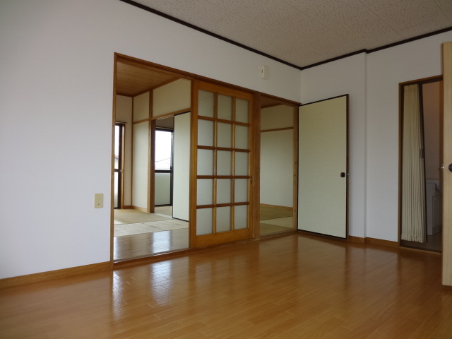 Other room space