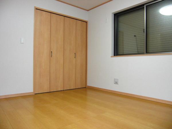 Non-living room. 1 Kaiyoshitsu 7 Pledge
