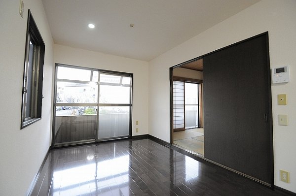 Living and room