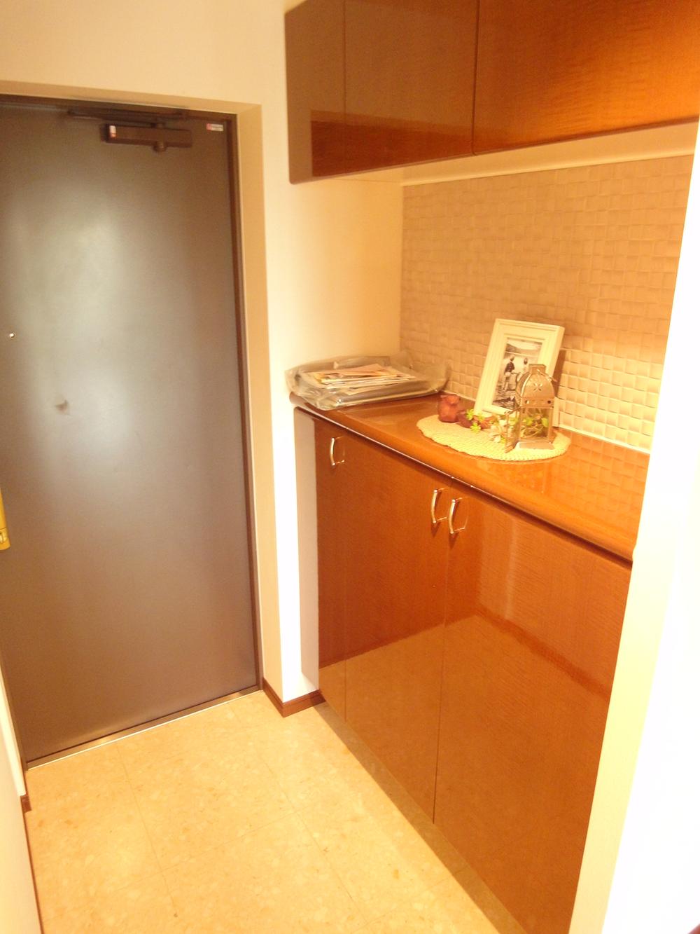 Entrance. Local (10 May 2013) Shooting