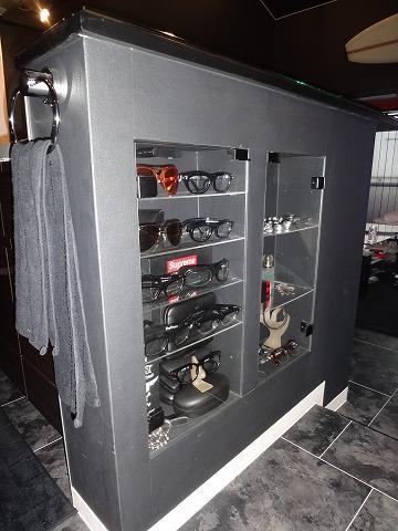 Receipt. Kitchen counter next to the cabinet