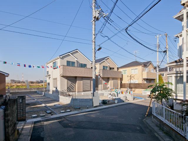 Local photos, including front road