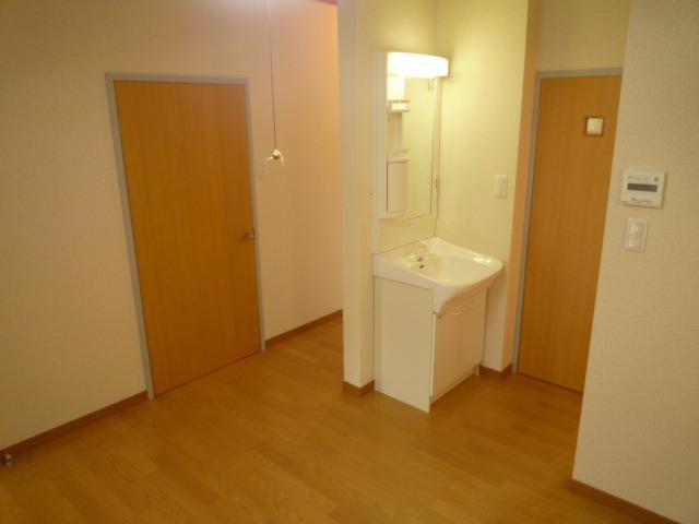Other room space