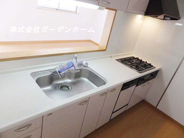 Kitchen. Since the renovation of already fully equipped even water purifier!