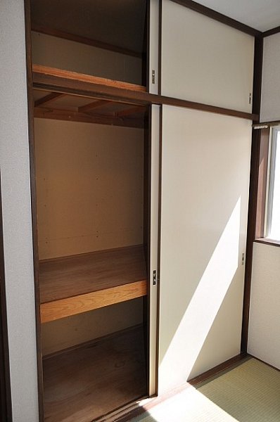 Receipt. Armoire