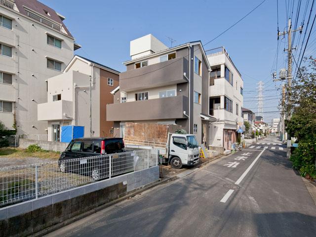 Local photos, including front road