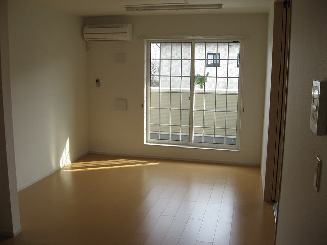 Living and room