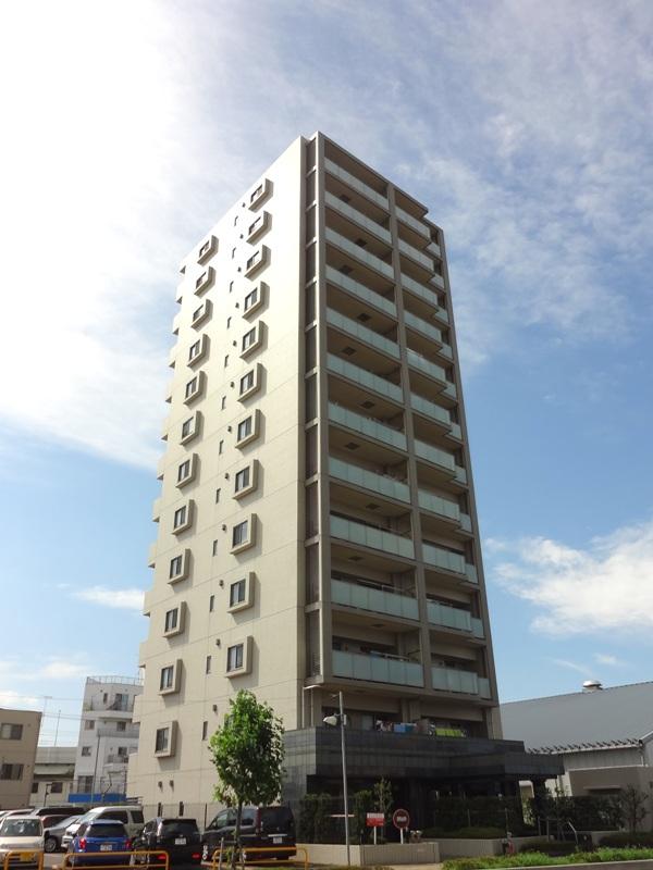 Local appearance photo. Convenient close to commute the station!