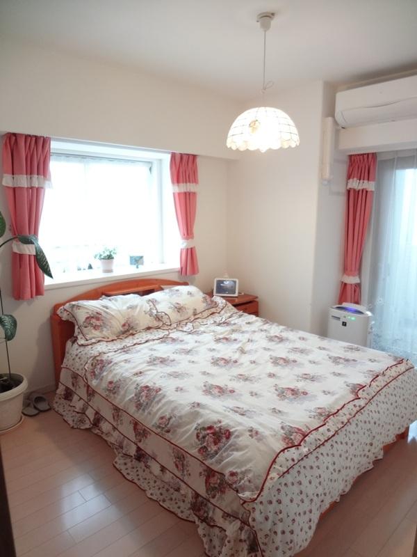 Non-living room. Western-style 6.5 Pledge