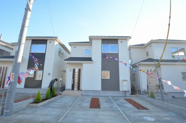 Local appearance photo. Building 3 appearance