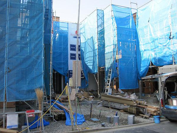 Local appearance photo. Sunny space shine in a bright light from the south