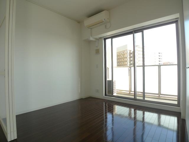Other room space