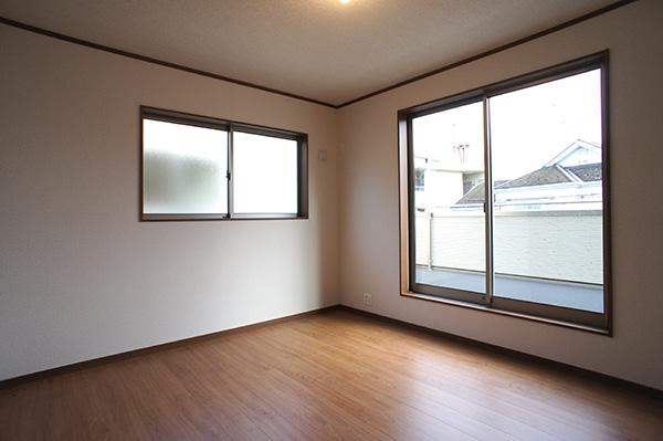 Non-living room. Building 2