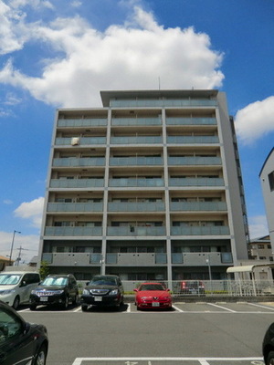 Building appearance. Station 3-minute walk reinforced concrete apartment