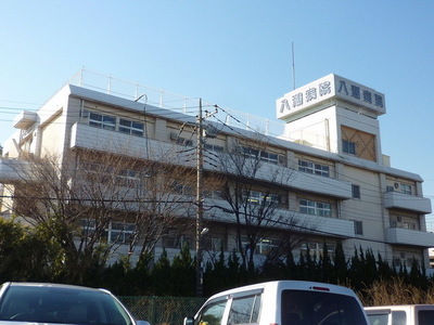 Primary school. 2200m to Yashio Central General Hospital (Elementary School)