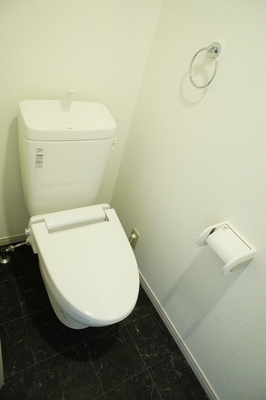 Toilet. Ass warmth warm toilet toilet! 