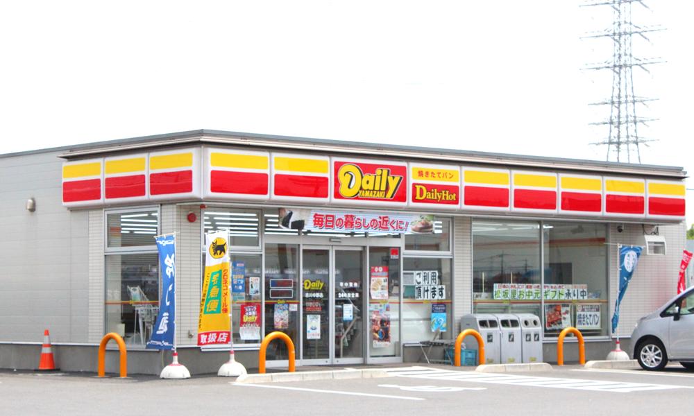 Convenience store. Daily Yamazaki 500m to Yoshikawa Nakano shop