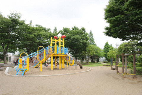 park. Nakasone 1065m to the park (park)