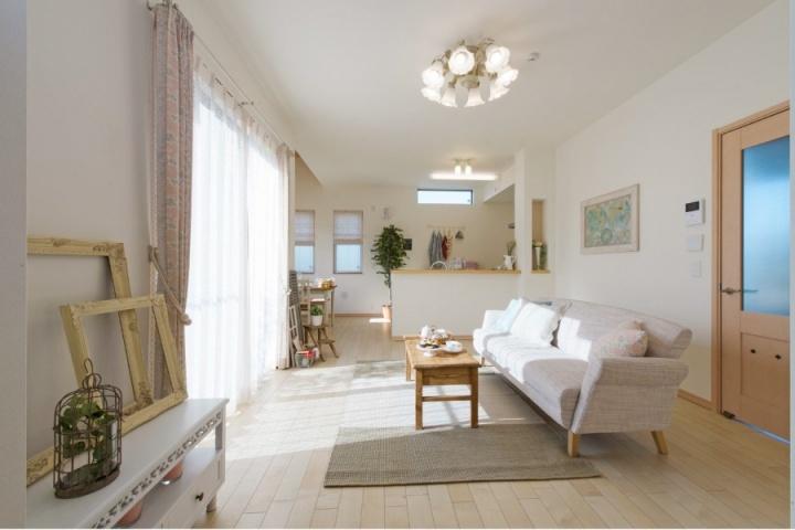 Model house photo. 20 Building Living