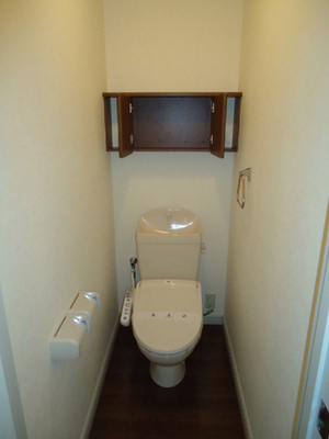 Toilet. Heating toilet seat ・ With Washlet