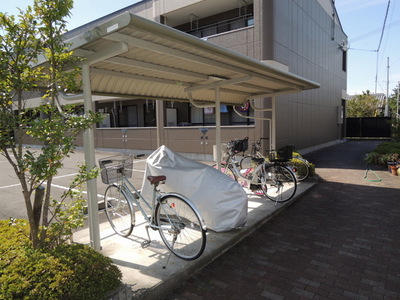 Other common areas. On-site Bicycle-parking space