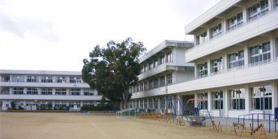 Primary school. AzumaOmi Municipal Notogawa to South Elementary School 364m