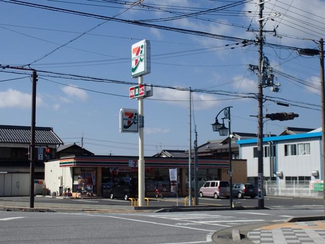 Convenience store. 1130m until the Seven-Eleven Notogawa Kakimi shop