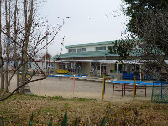 kindergarten ・ Nursery. 2466m to the east, Omi Municipal City side kindergarten