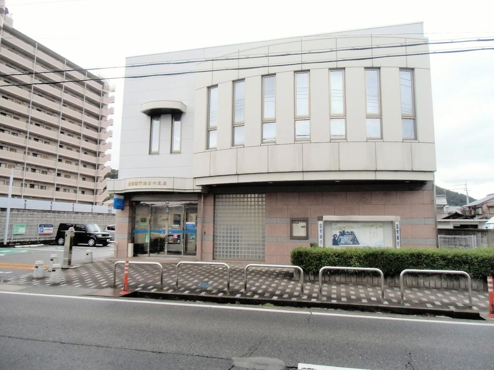Bank. Shiga Bank Notogawa to the branch 10m