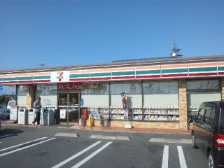 Convenience store. Seven-Eleven Notogawa junior high school before store up (convenience store) 513m