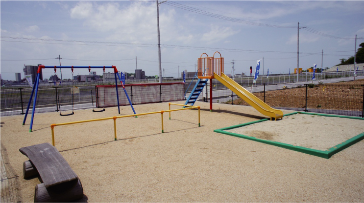 Other Environmental Photo. Park to park in the town is two places. Range there is a playground mom worry the reach of the eye. Your friends can also be a lot likely