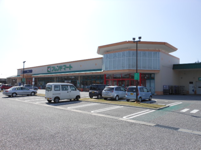 Supermarket. 762m to Friend Mart Hikone Jizo store (Super)