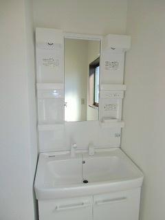 Wash basin, toilet