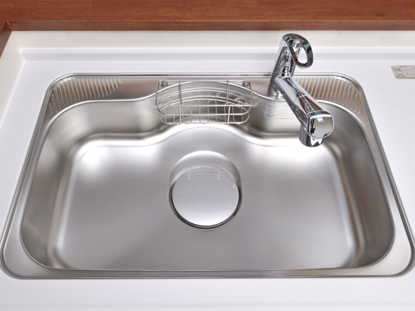 Kitchen.  [Quiet sink] Adopt a silent sink to keep the sound that occurs when the out of the faucet water hits the sink (same specifications)