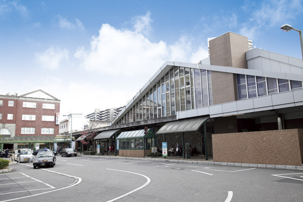 Surrounding environment. JR Kusatsu Station (a 9-minute walk ・ About 720m)