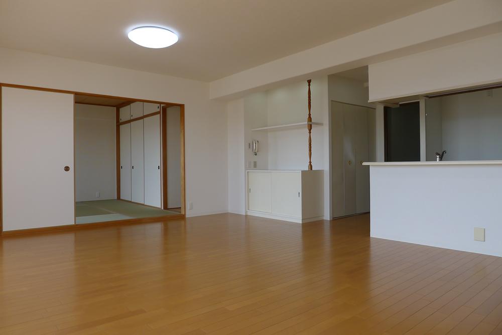 Living. Indoor (12 May 2013) Shooting