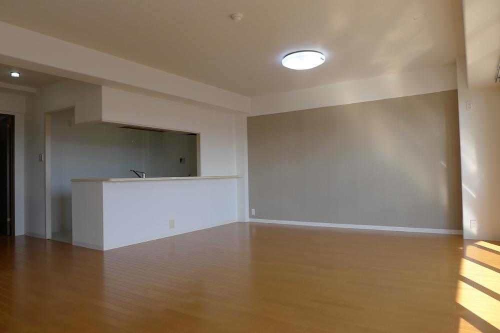 Living. Indoor (12 May 2013) Shooting