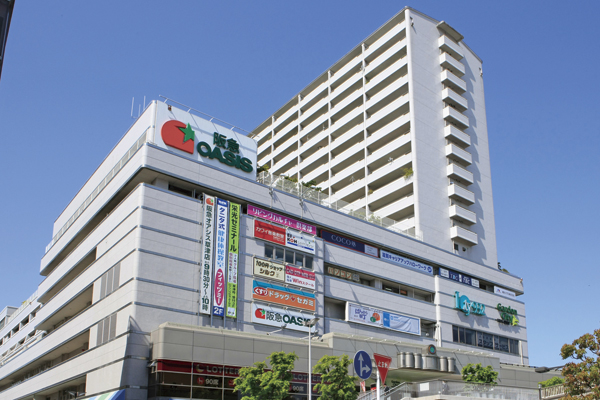 Surrounding environment. Eruti 932 Garden City Kusatsu / Food and drink, shopping, Healthcare, service, School, etc., The 1F is useful for daily use and contains the Hankyu Oasis (3-minute walk ・ About 230m)
