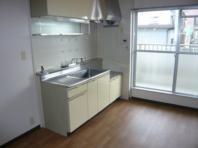 Kitchen. Gas stove installation Allowed